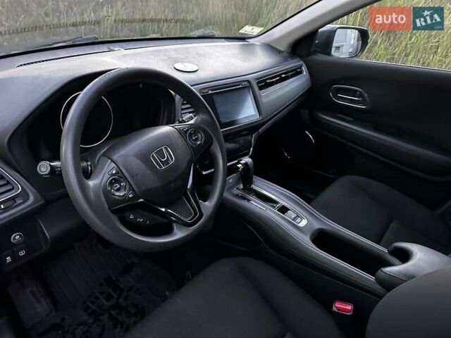 Серый Хонда ХРВ, объемом двигателя 1.8 л и пробегом 135 тыс. км за 14700 $, фото 21 на Automoto.ua