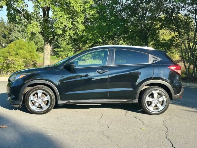 Сірий Хонда ХРВ, об'ємом двигуна 1.8 л та пробігом 65 тис. км за 16100 $, фото 3 на Automoto.ua