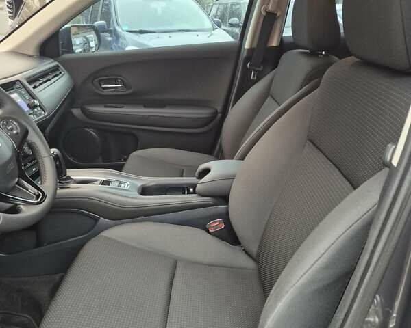 Сірий Хонда ХРВ, об'ємом двигуна 1.8 л та пробігом 151 тис. км за 16300 $, фото 14 на Automoto.ua