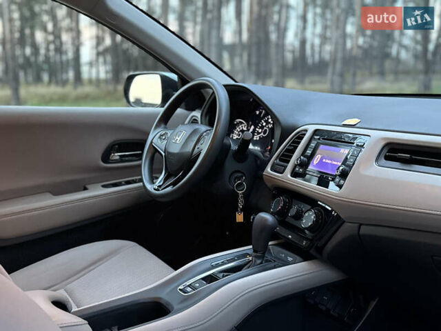 Серый Хонда ХРВ, объемом двигателя 1.8 л и пробегом 88 тыс. км за 12700 $, фото 17 на Automoto.ua