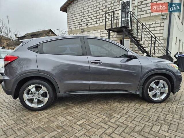 Сірий Хонда ХРВ, об'ємом двигуна 1.8 л та пробігом 151 тис. км за 16300 $, фото 4 на Automoto.ua