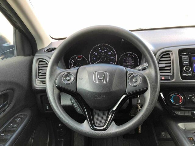 Серый Хонда ХРВ, объемом двигателя 1.8 л и пробегом 132 тыс. км за 16999 $, фото 3 на Automoto.ua