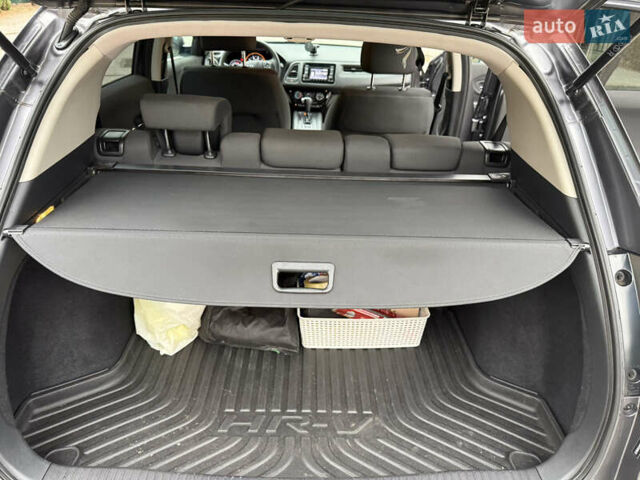 Сірий Хонда ХРВ, об'ємом двигуна 1.8 л та пробігом 48 тис. км за 18000 $, фото 11 на Automoto.ua