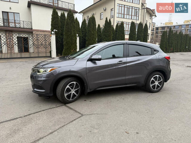 Сірий Хонда ХРВ, об'ємом двигуна 1.8 л та пробігом 48 тис. км за 18000 $, фото 2 на Automoto.ua