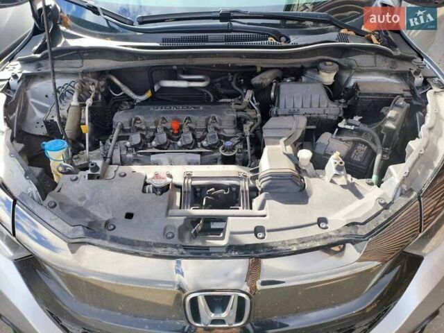 Серый Хонда ХРВ, объемом двигателя 1.8 л и пробегом 43 тыс. км за 19500 $, фото 5 на Automoto.ua
