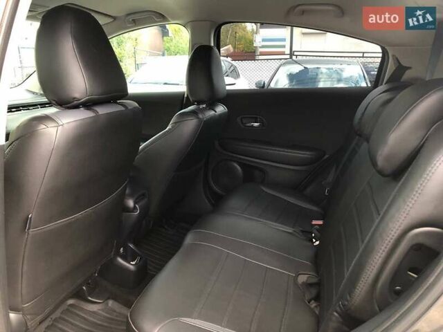 Серый Хонда ХРВ, объемом двигателя 1.8 л и пробегом 132 тыс. км за 16999 $, фото 12 на Automoto.ua