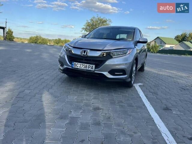 Серый Хонда ХРВ, объемом двигателя 1.8 л и пробегом 17 тыс. км за 19999 $, фото 11 на Automoto.ua