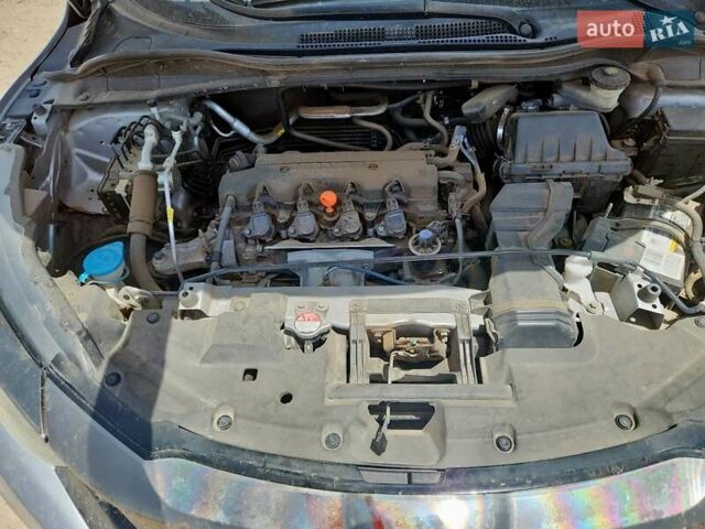 Серый Хонда ХРВ, объемом двигателя 1.8 л и пробегом 128 тыс. км за 4200 $, фото 10 на Automoto.ua