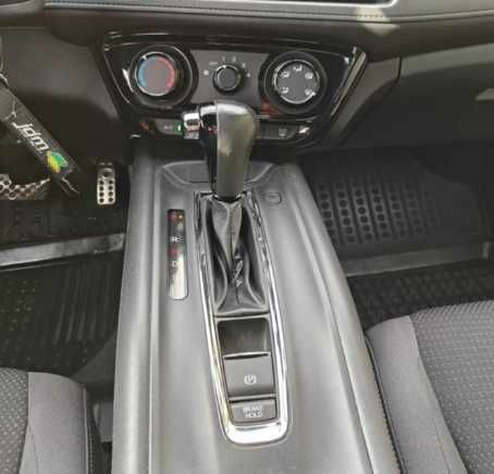 Сірий Хонда ХРВ, об'ємом двигуна 1.8 л та пробігом 75 тис. км за 14200 $, фото 8 на Automoto.ua