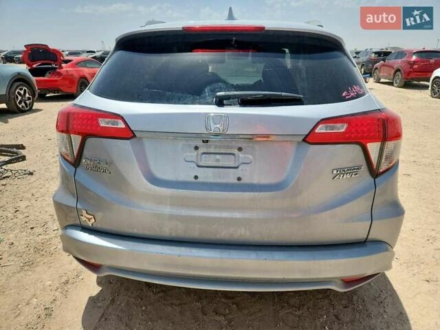Серый Хонда ХРВ, объемом двигателя 1.8 л и пробегом 128 тыс. км за 4200 $, фото 5 на Automoto.ua