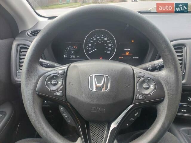 Сірий Хонда ХРВ, об'ємом двигуна 1.8 л та пробігом 110 тис. км за 14500 $, фото 7 на Automoto.ua