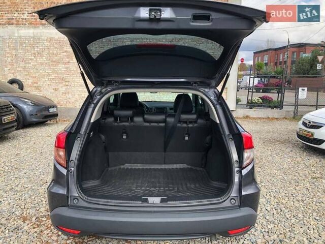 Серый Хонда ХРВ, объемом двигателя 1.8 л и пробегом 132 тыс. км за 16999 $, фото 13 на Automoto.ua