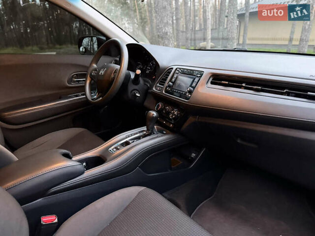 Серый Хонда ХРВ, объемом двигателя 1.8 л и пробегом 98 тыс. км за 15700 $, фото 15 на Automoto.ua