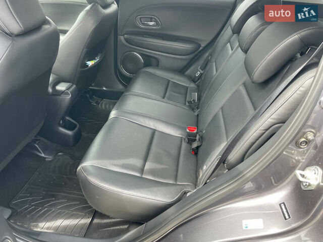 Сірий Хонда ХРВ, об'ємом двигуна 1.8 л та пробігом 96 тис. км за 18200 $, фото 12 на Automoto.ua