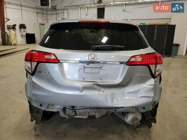 Серый Хонда ХРВ, объемом двигателя 1.8 л и пробегом 86 тыс. км за 3000 $, фото 5 на Automoto.ua