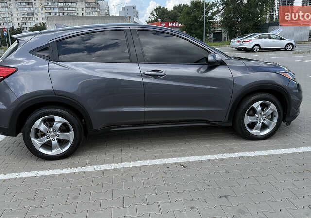 Сірий Хонда ХРВ, об'ємом двигуна 1.8 л та пробігом 87 тис. км за 15300 $, фото 4 на Automoto.ua