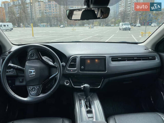 Сірий Хонда ХРВ, об'ємом двигуна 1.8 л та пробігом 96 тис. км за 18200 $, фото 7 на Automoto.ua