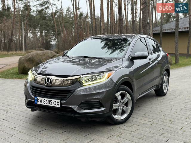 Серый Хонда ХРВ, объемом двигателя 1.8 л и пробегом 98 тыс. км за 15700 $, фото 2 на Automoto.ua