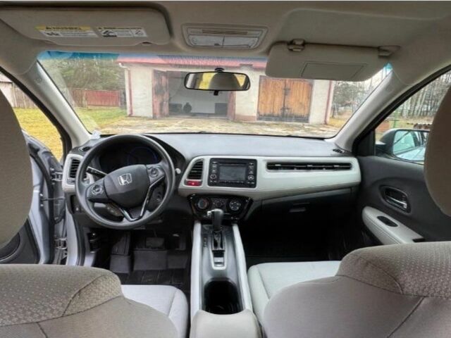 Сірий Хонда ХРВ, об'ємом двигуна 1.8 л та пробігом 91 тис. км за 12300 $, фото 6 на Automoto.ua