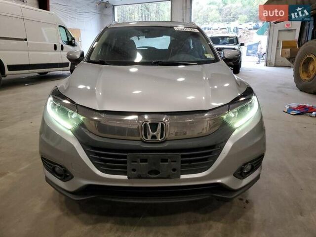 Серый Хонда ХРВ, объемом двигателя 1.8 л и пробегом 86 тыс. км за 3000 $, фото 4 на Automoto.ua