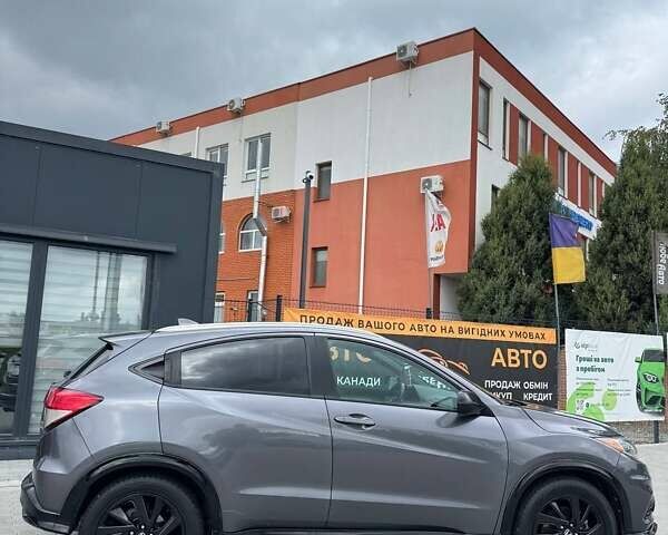 Серый Хонда ХРВ, объемом двигателя 1.8 л и пробегом 127 тыс. км за 18600 $, фото 5 на Automoto.ua