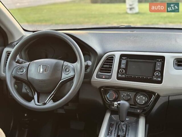 Серый Хонда ХРВ, объемом двигателя 1.8 л и пробегом 38 тыс. км за 19300 $, фото 15 на Automoto.ua