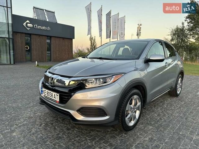 Серый Хонда ХРВ, объемом двигателя 1.8 л и пробегом 38 тыс. км за 19300 $, фото 1 на Automoto.ua