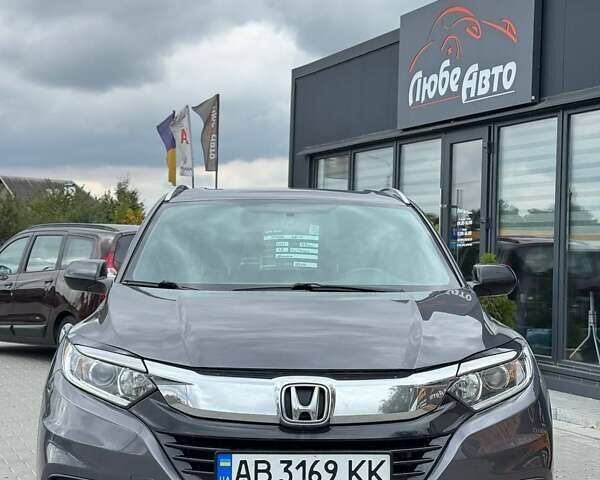 Серый Хонда ХРВ, объемом двигателя 1.8 л и пробегом 127 тыс. км за 18600 $, фото 3 на Automoto.ua