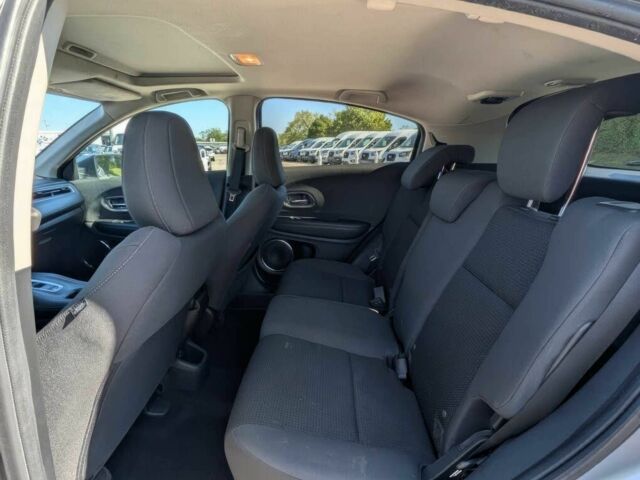 Серый Хонда ХРВ, объемом двигателя 1.8 л и пробегом 13 тыс. км за 16200 $, фото 9 на Automoto.ua