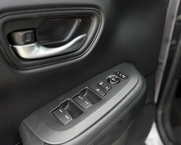 Серый Хонда ХРВ, объемом двигателя 2 л и пробегом 43 тыс. км за 21000 $, фото 16 на Automoto.ua