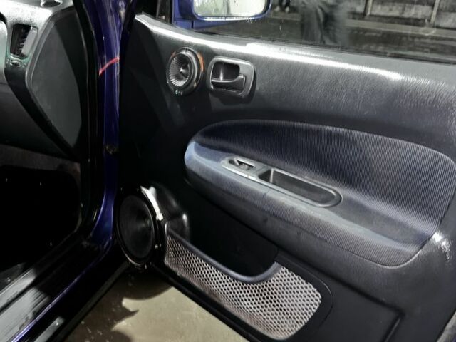 Синій Хонда ХРВ, об'ємом двигуна 1.6 л та пробігом 305 тис. км за 4500 $, фото 5 на Automoto.ua