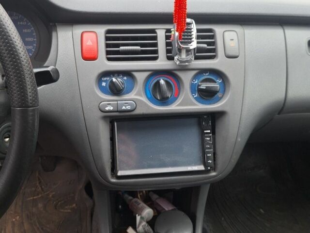 Синій Хонда ХРВ, об'ємом двигуна 1.6 л та пробігом 320 тис. км за 3500 $, фото 4 на Automoto.ua