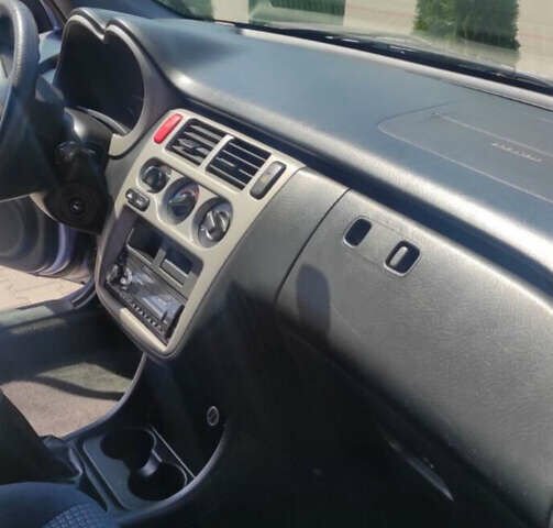 Синий Хонда ХРВ, объемом двигателя 1.6 л и пробегом 230 тыс. км за 5390 $, фото 4 на Automoto.ua