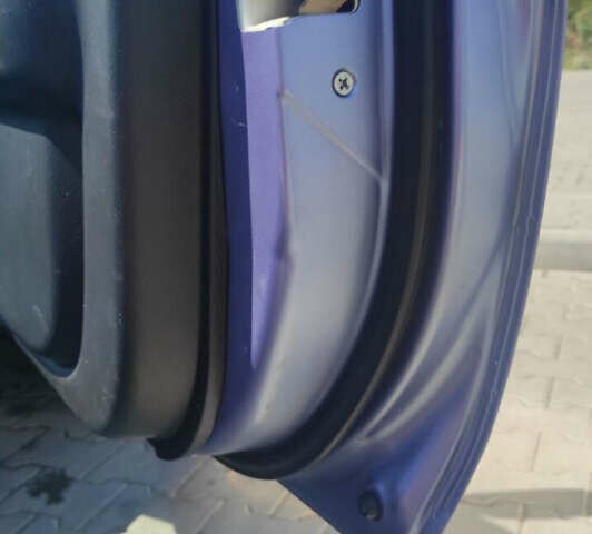 Синий Хонда ХРВ, объемом двигателя 1.6 л и пробегом 230 тыс. км за 5390 $, фото 6 на Automoto.ua