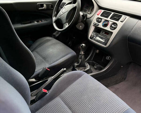 Синий Хонда ХРВ, объемом двигателя 1.6 л и пробегом 230 тыс. км за 5390 $, фото 14 на Automoto.ua