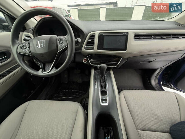 Синий Хонда ХРВ, объемом двигателя 1.8 л и пробегом 150 тыс. км за 13500 $, фото 3 на Automoto.ua