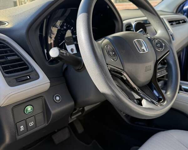 Синий Хонда ХРВ, объемом двигателя 1.8 л и пробегом 100 тыс. км за 15300 $, фото 2 на Automoto.ua