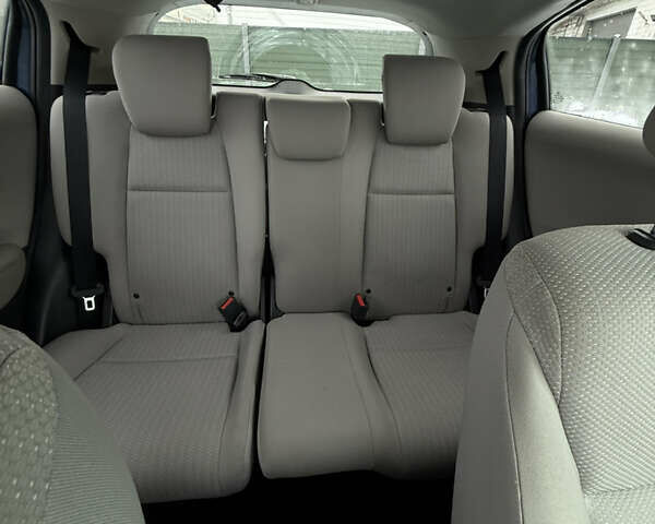 Синий Хонда ХРВ, объемом двигателя 1.8 л и пробегом 150 тыс. км за 13500 $, фото 4 на Automoto.ua