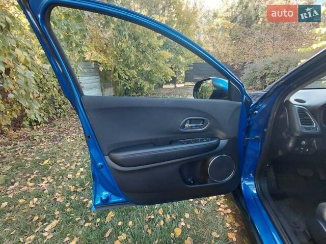 Синий Хонда ХРВ, объемом двигателя 1.5 л и пробегом 162 тыс. км за 17500 $, фото 12 на Automoto.ua