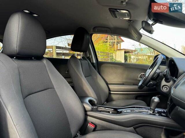 Синий Хонда ХРВ, объемом двигателя 1.5 л и пробегом 163 тыс. км за 16490 $, фото 27 на Automoto.ua