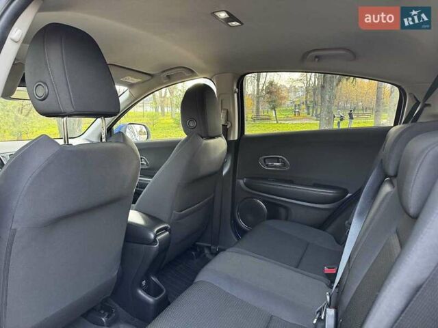 Синий Хонда ХРВ, объемом двигателя 1.5 л и пробегом 163 тыс. км за 16490 $, фото 24 на Automoto.ua