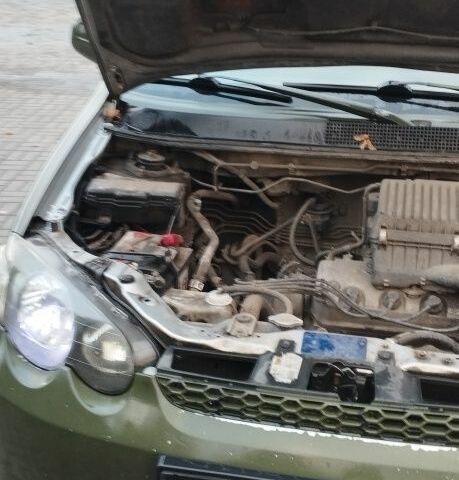 Зеленый Хонда ХРВ, объемом двигателя 1.6 л и пробегом 300 тыс. км за 1400 $, фото 6 на Automoto.ua