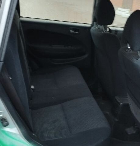 Зеленый Хонда ХРВ, объемом двигателя 1.6 л и пробегом 300 тыс. км за 1400 $, фото 4 на Automoto.ua