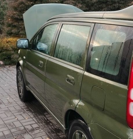 Зеленый Хонда ХРВ, объемом двигателя 1.6 л и пробегом 300 тыс. км за 1400 $, фото 1 на Automoto.ua