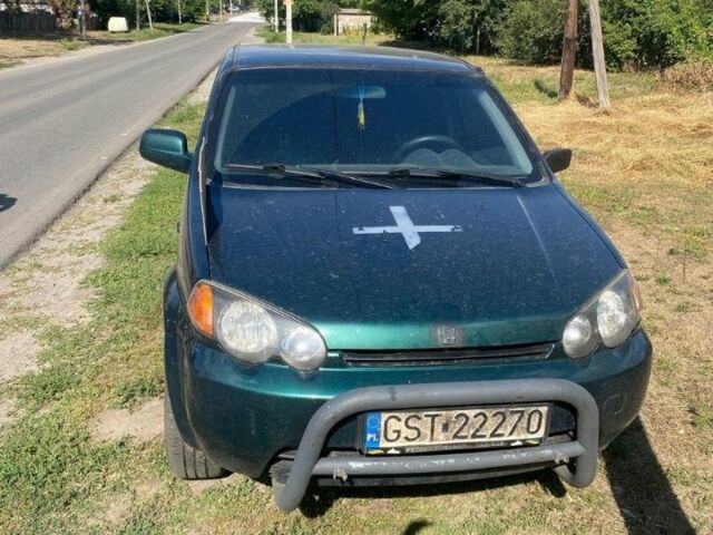 Зеленый Хонда ХРВ, объемом двигателя 0 л и пробегом 303 тыс. км за 2039 $, фото 1 на Automoto.ua