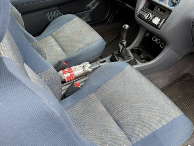 Зеленый Хонда ХРВ, объемом двигателя 0 л и пробегом 210 тыс. км за 1450 $, фото 2 на Automoto.ua