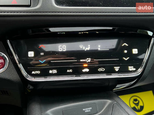 Зеленый Хонда ХРВ, объемом двигателя 1.8 л и пробегом 100 тыс. км за 18750 $, фото 17 на Automoto.ua