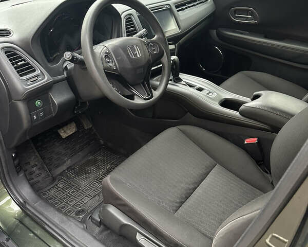Зелений Хонда ХРВ, об'ємом двигуна 1.8 л та пробігом 190 тис. км за 14600 $, фото 5 на Automoto.ua