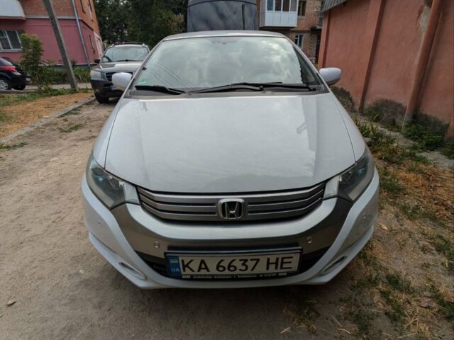 Білий Хонда Інсайт, об'ємом двигуна 1.3 л та пробігом 151 тис. км за 8400 $, фото 2 на Automoto.ua