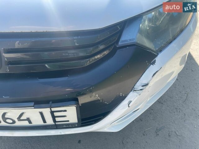 Білий Хонда Інсайт, об'ємом двигуна 1.34 л та пробігом 142 тис. км за 5600 $, фото 12 на Automoto.ua